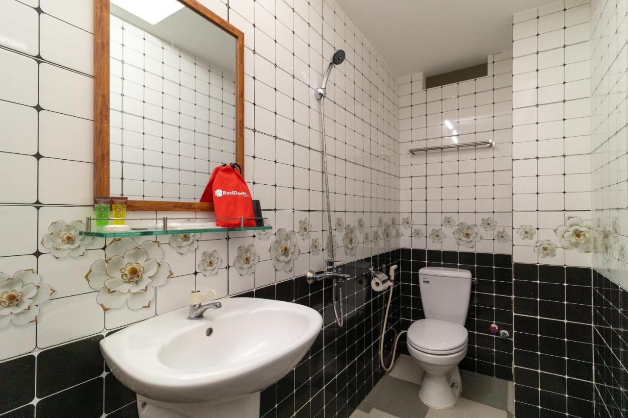 Reddoorz Plus Near Vincom Go Vap 3 Bandar Ho Chi Minh Luaran gambar
