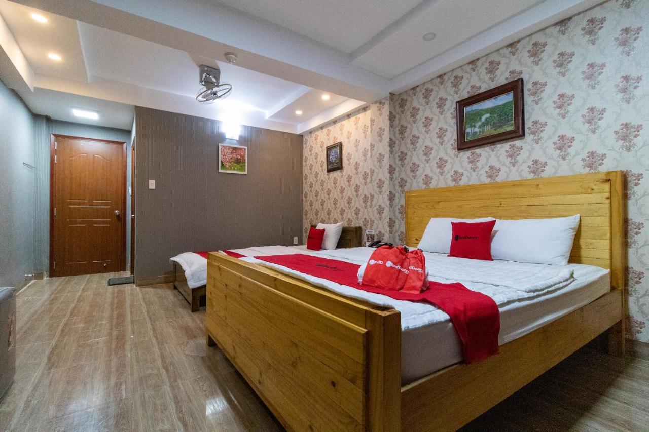 Reddoorz Plus Near Vincom Go Vap 3 Bandar Ho Chi Minh Luaran gambar